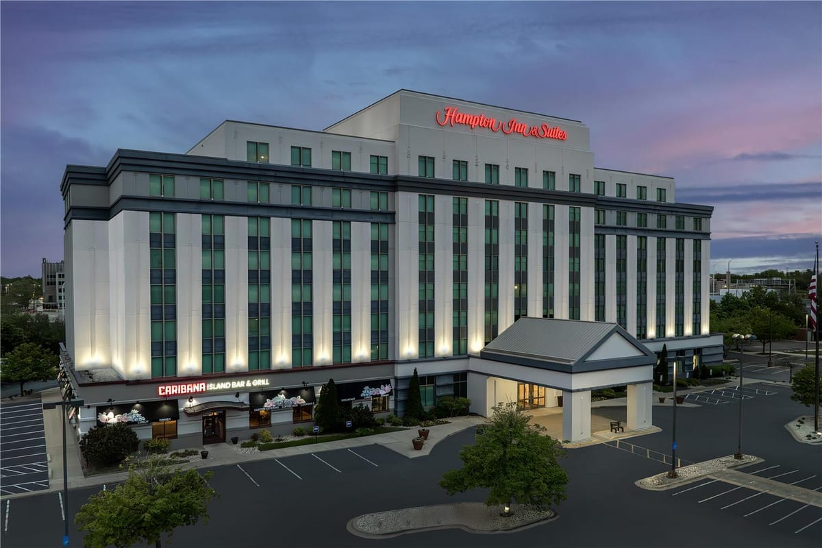 Hampton Inn & Suites Chicago-North Shore/Skokie — 5