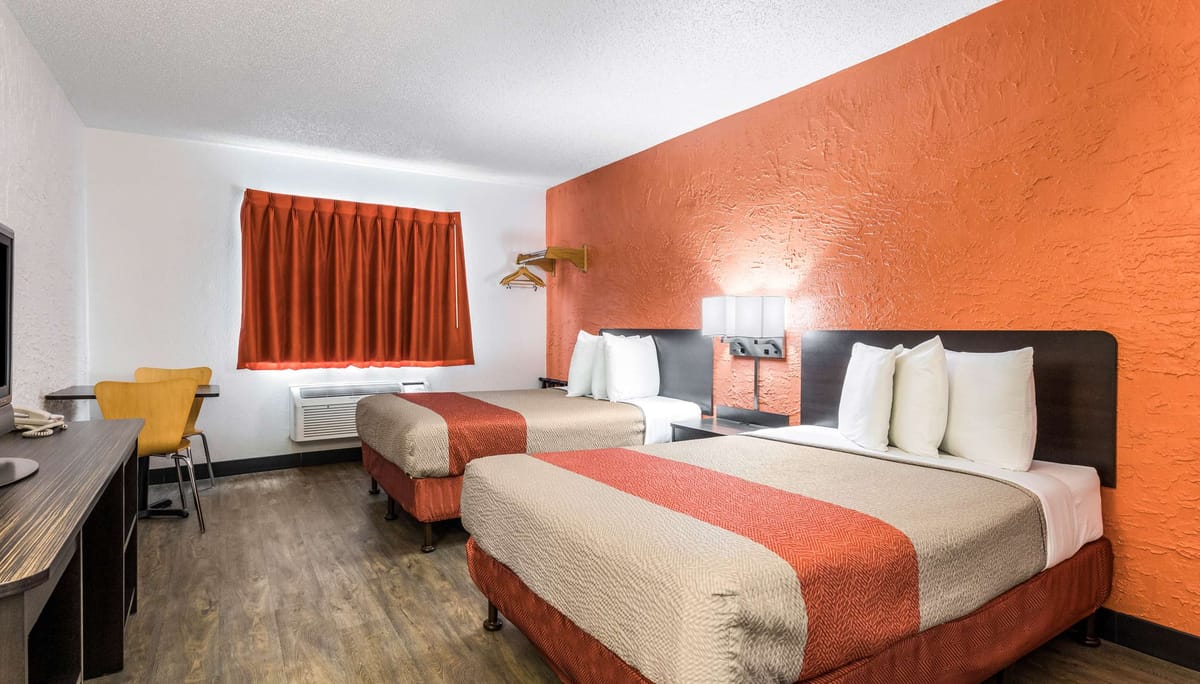 Motel 6 Elk Grove Village, IL — 1