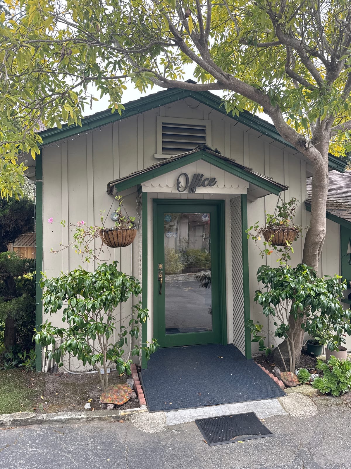 Carmel Resort Inn — 3