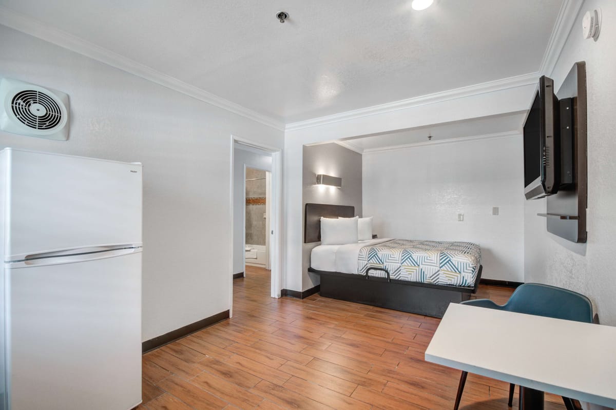 Motel 6 Ontario, CA – Convention Center-Airport — 3