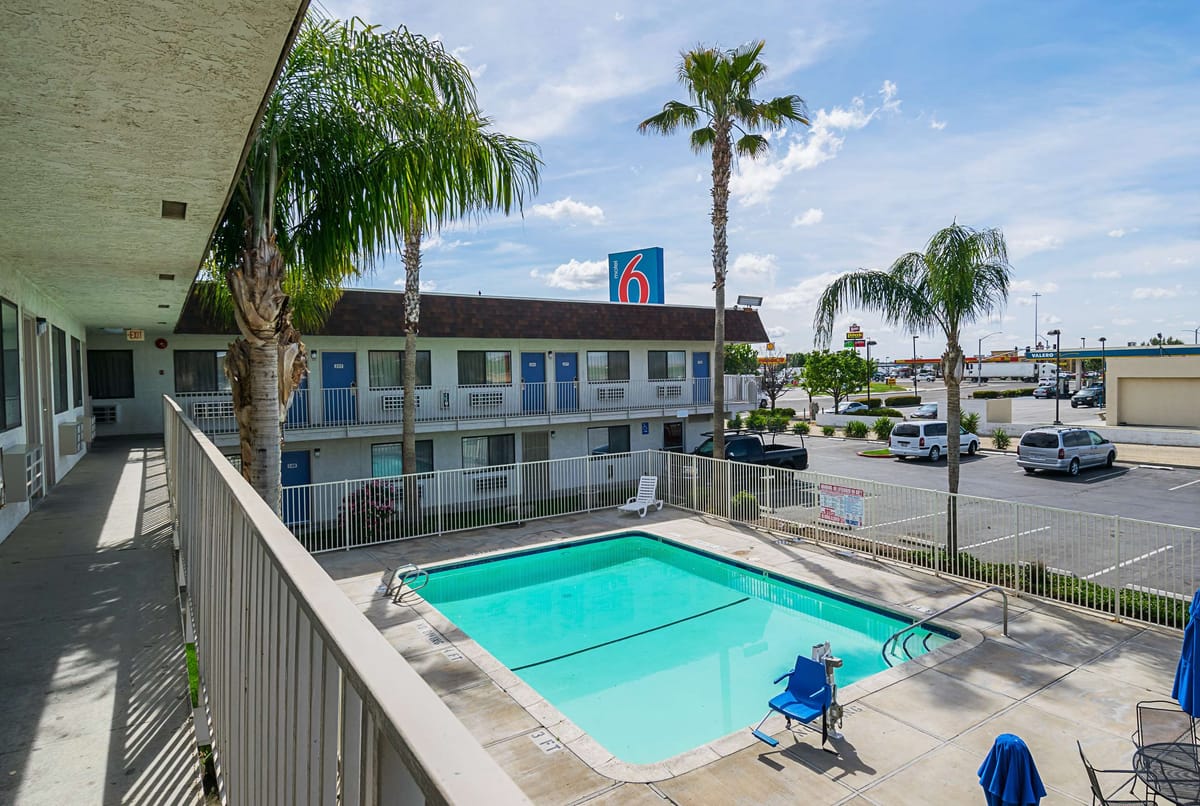 Value Stay Inn Lost Hills, CA — 3
