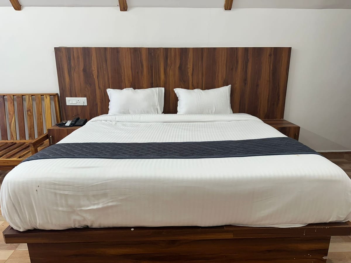 Hotel Sunshine — 4