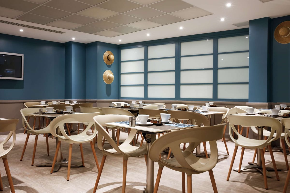 Paris Bastille Hotel — 4