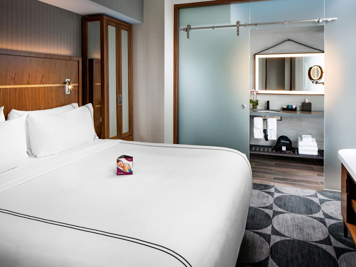 Crowne Plaza HY36 Midtown Manhattan — 2