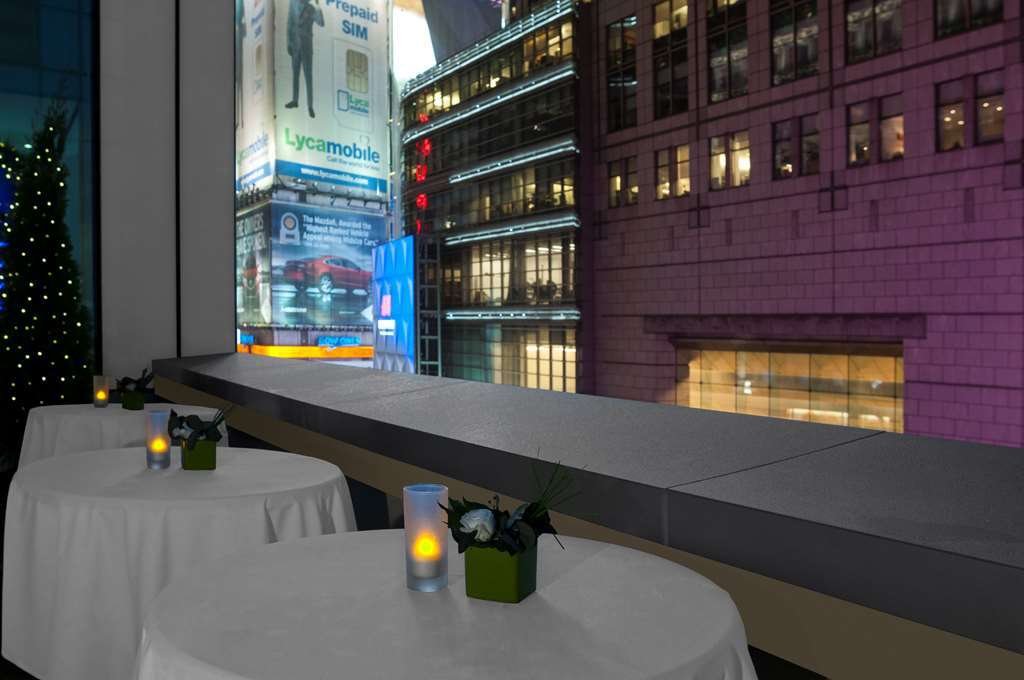 Hilton Garden Inn New York/Times Square Central — 4