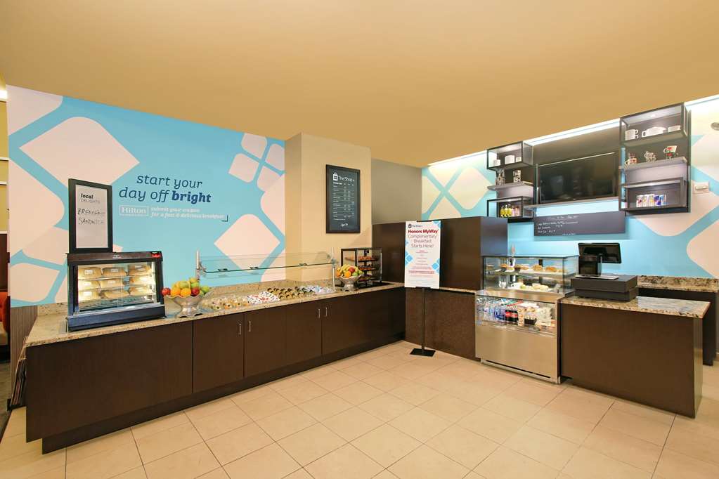 Hilton Garden Inn New York/West 35th Street — 3