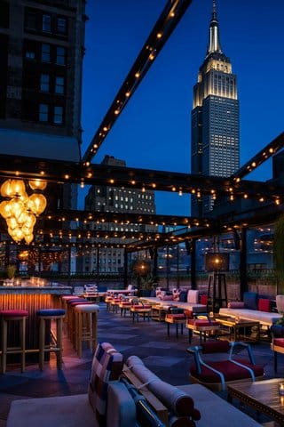 Moxy NYC Times Square — 1