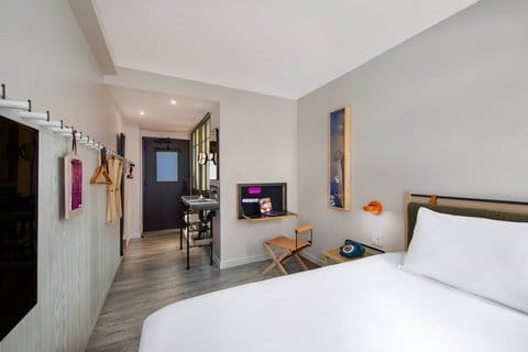 Moxy NYC Times Square — 4