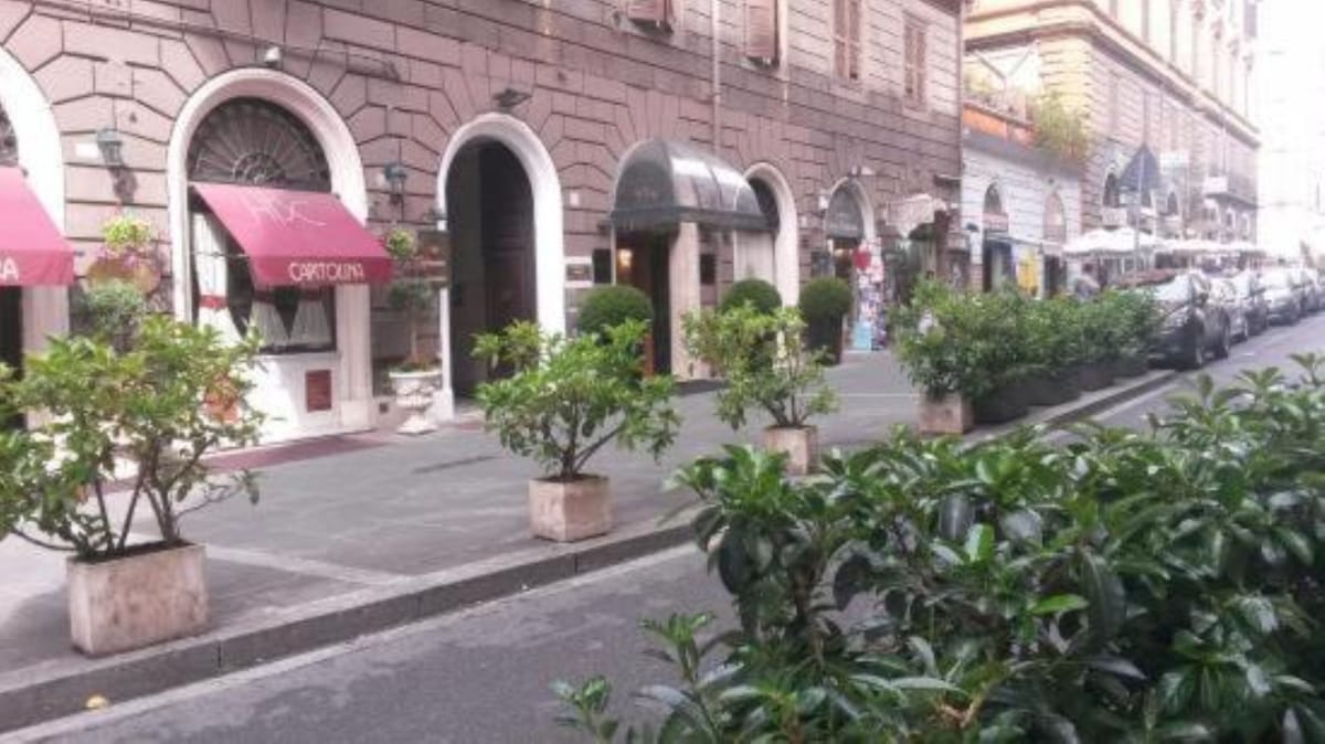 Hotel Serena — 2