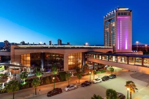 Delta Hotels Burnaby Conference Centre — 3