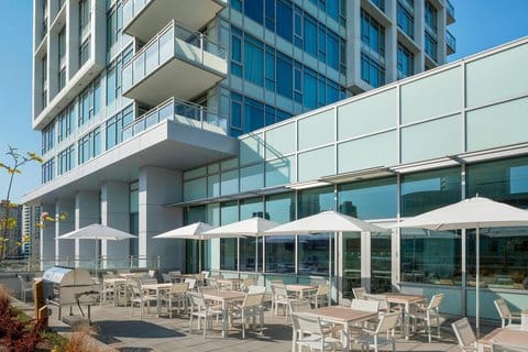 Element by Marriott Vancouver Metrotown — 4