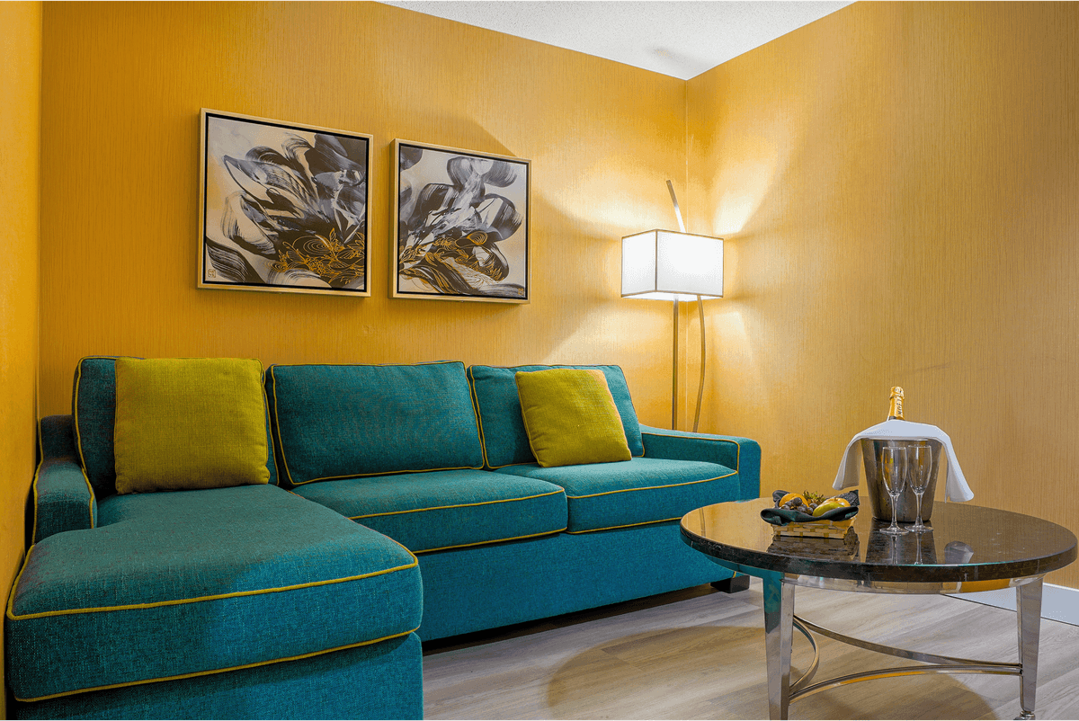 Executive Plaza Hotel Coquitlam — 5