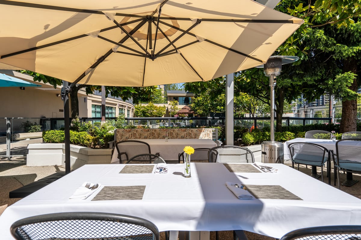 Executive Suites Hotel and Conference Centre Metro Vancouver — 2