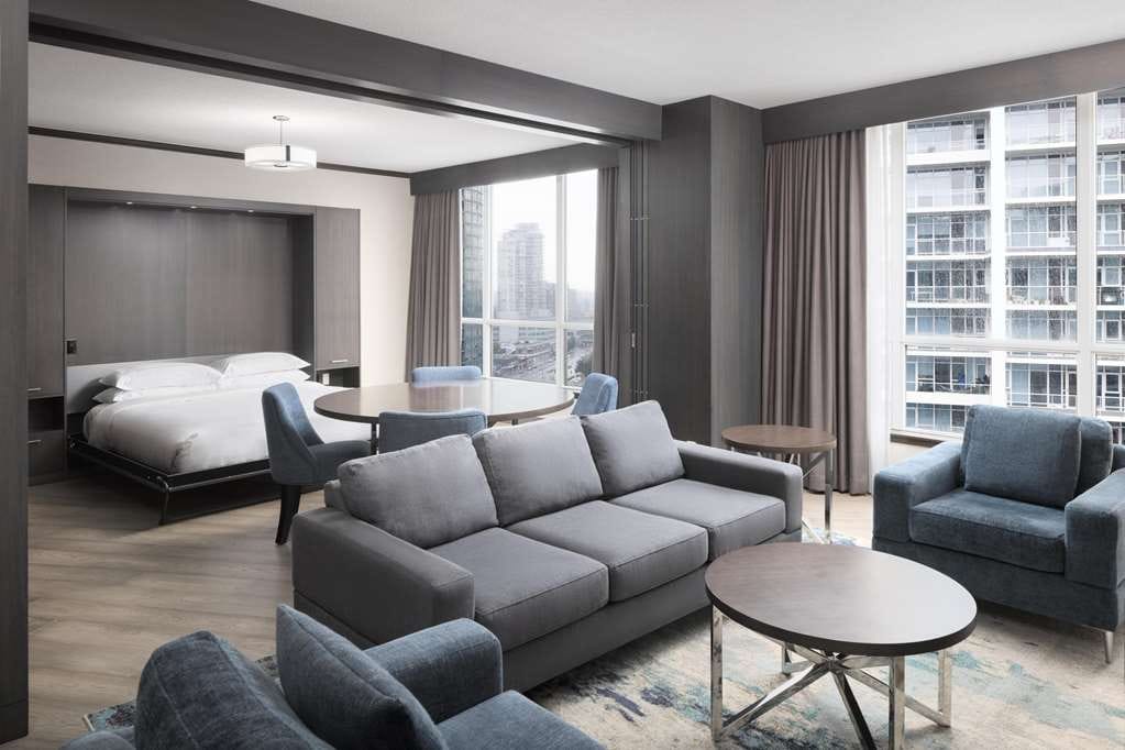Hilton Vancouver Metrotown — 1