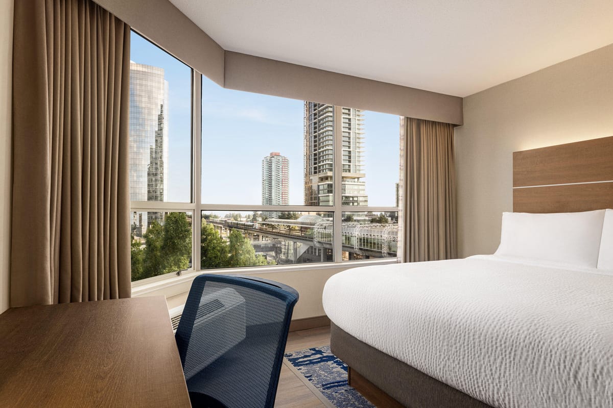 Holiday Inn Express Vancouver-Metrotown (Burnaby) by IHG