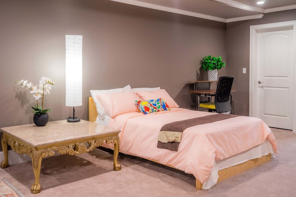 Vancouver Yuelai Guesthouse — 3