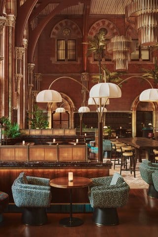St. Pancras London, Autograph Collection — 2