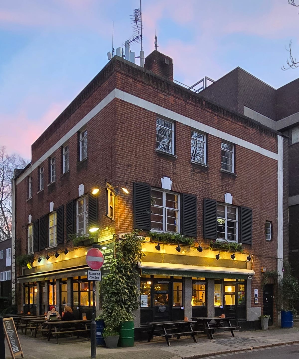 The Harrison Pub & Hotel — 4