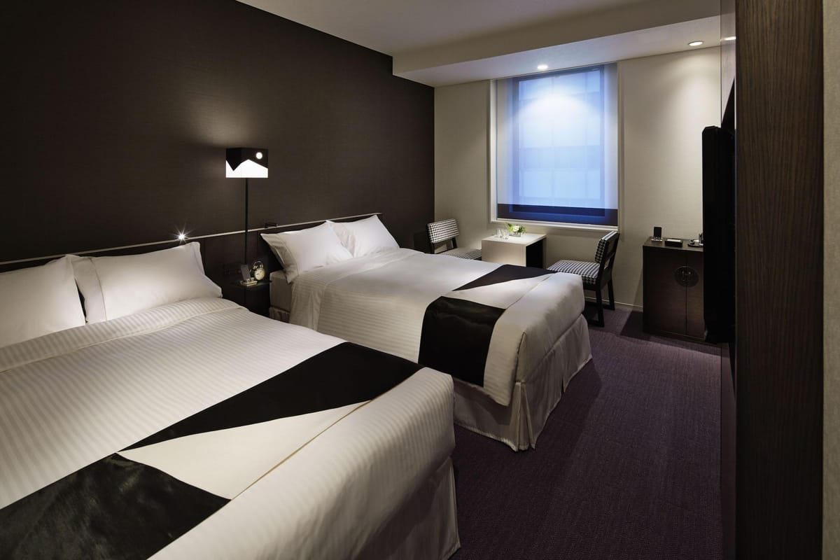 Courtyard by Marriott Tokyo Station — 3