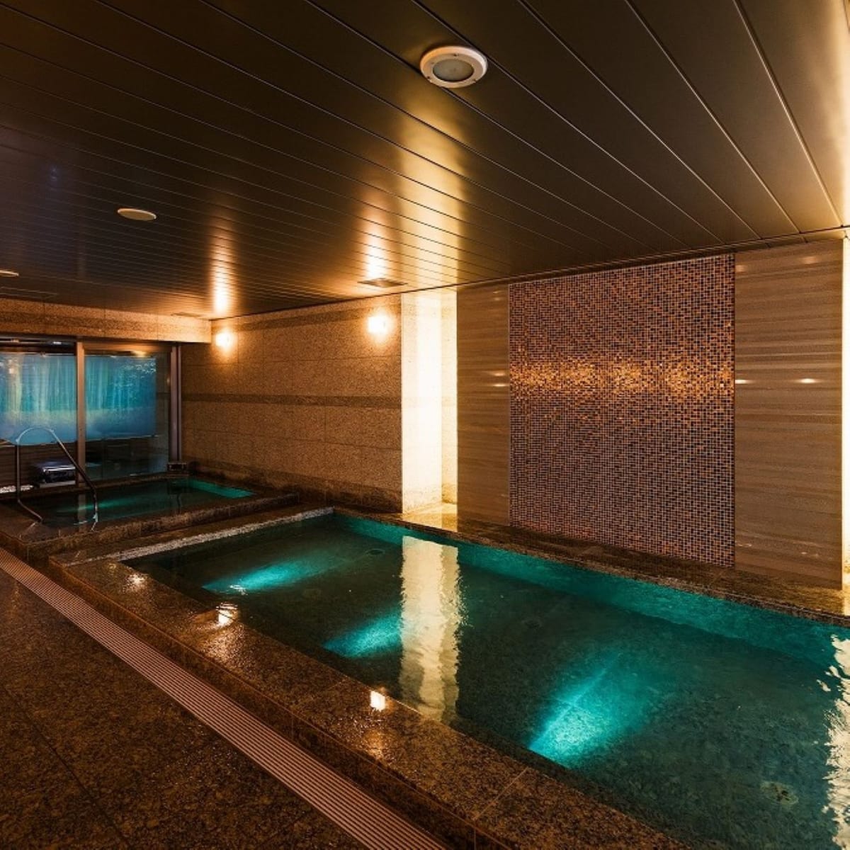 Super Hotel Premier Tokyo-eki Yaesu Chuo-guchi — 1