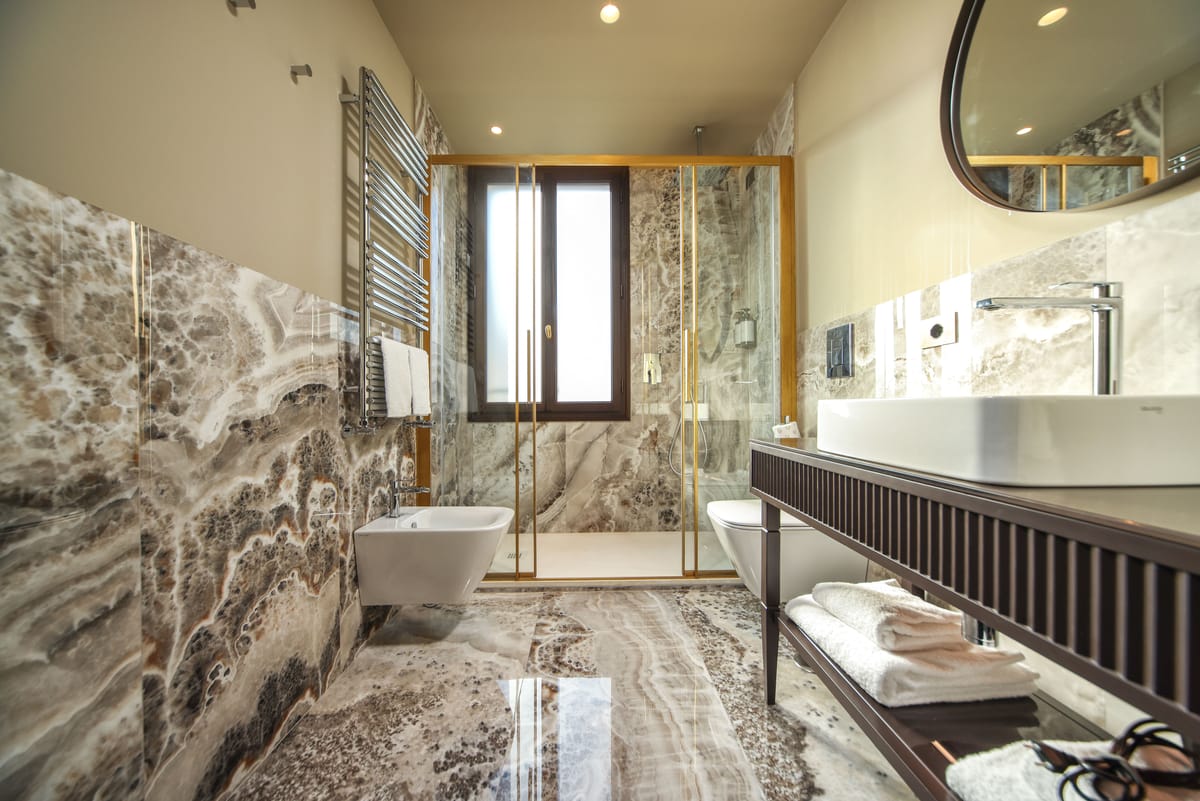 U-Visionary Venezia Hotel — 3
