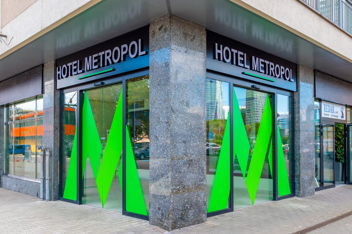 Hotel Metropol — 3