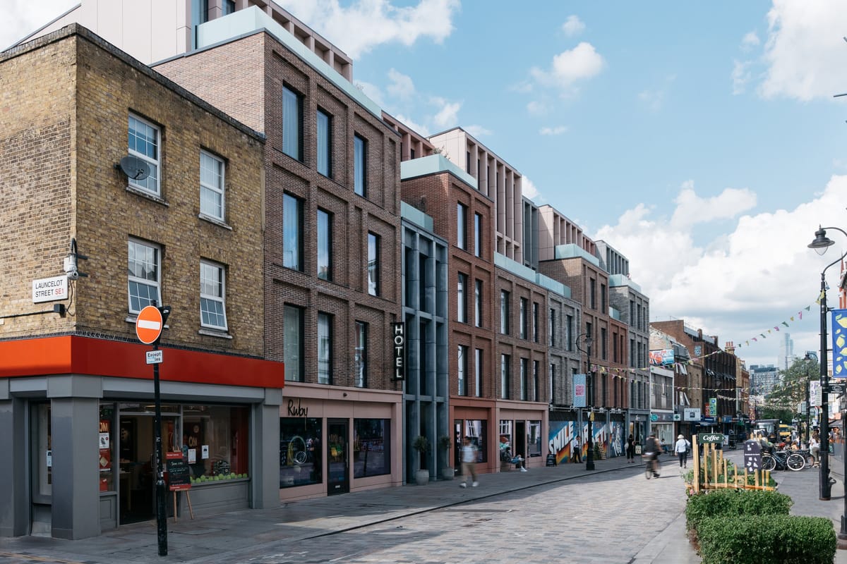 Ruby Lucy Hotel London by IHG — 3