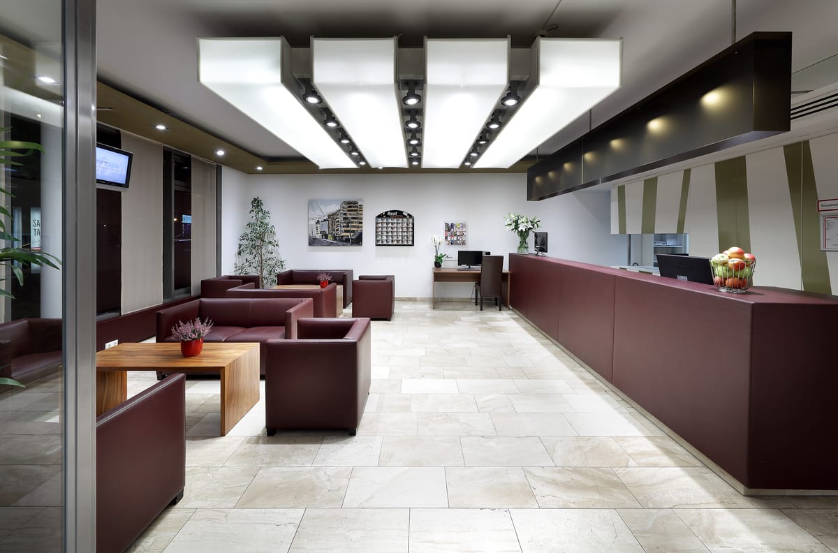 Hotel Eurostars Embassy — 1