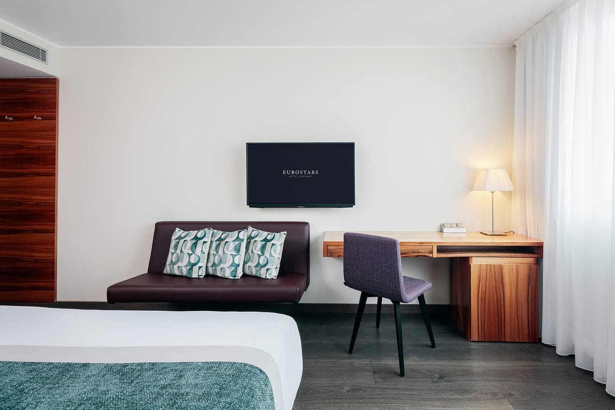 Hotel Eurostars Embassy — 3