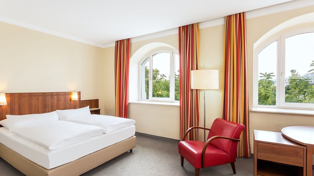 Hotel NH Wien Belvedere — 3