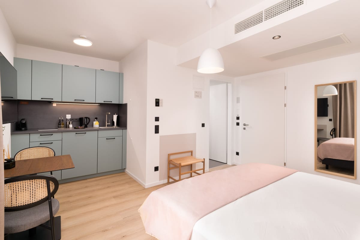 Limehome Vienna Favoritenstr. — 2
