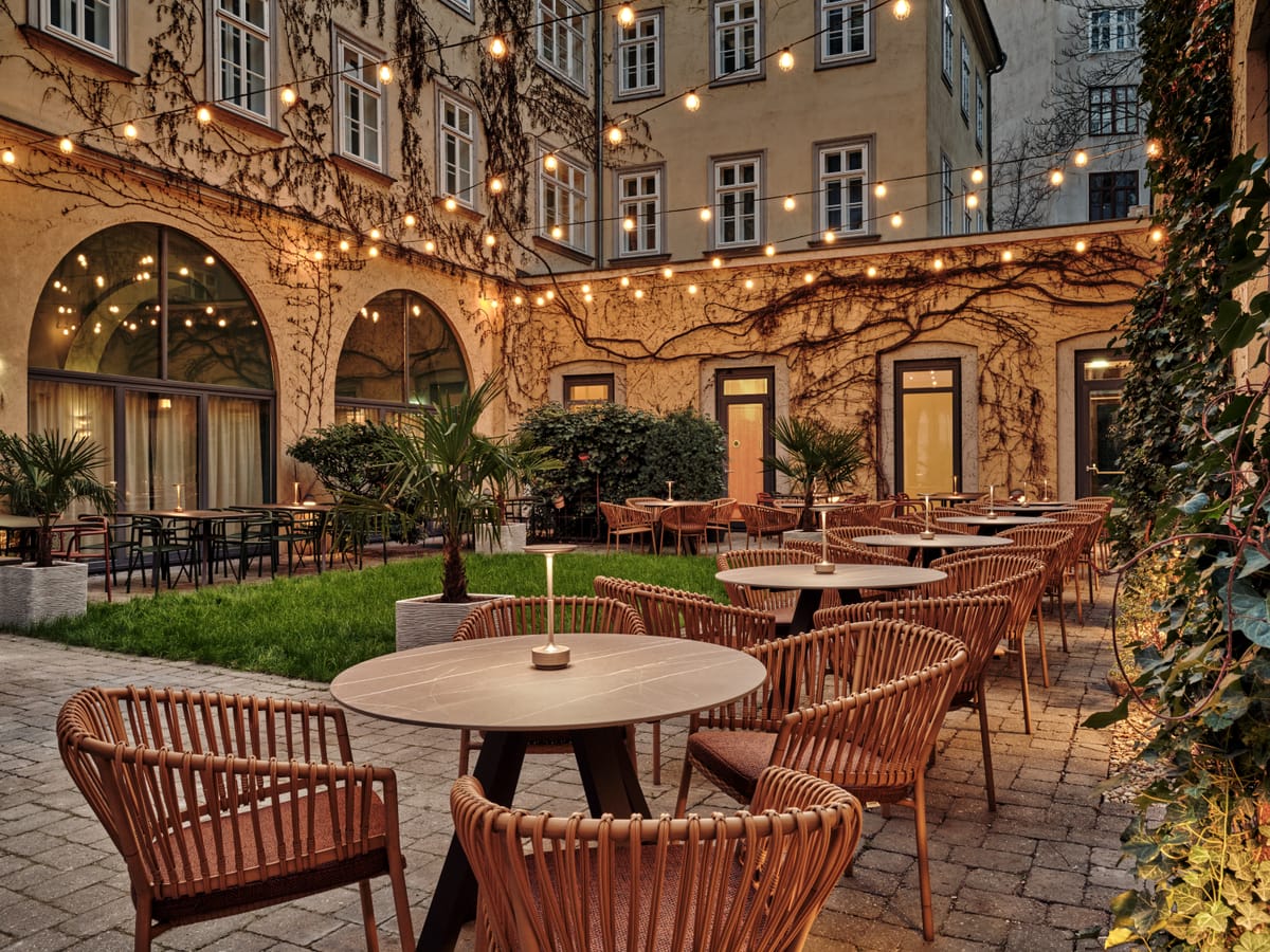 Radisson Blu Das Triest Hotel, Vienna — 1