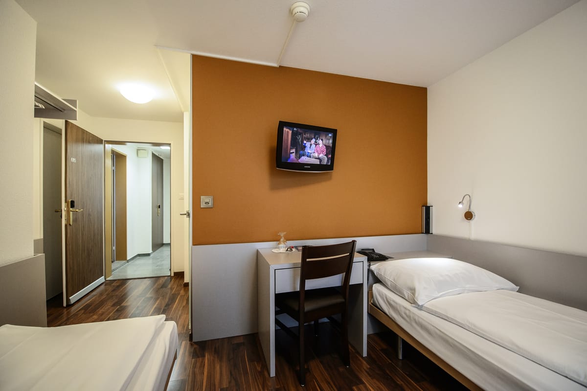Alexander Guesthouse — 2