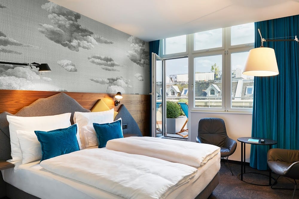 Hotel Motel One Zürich — 5