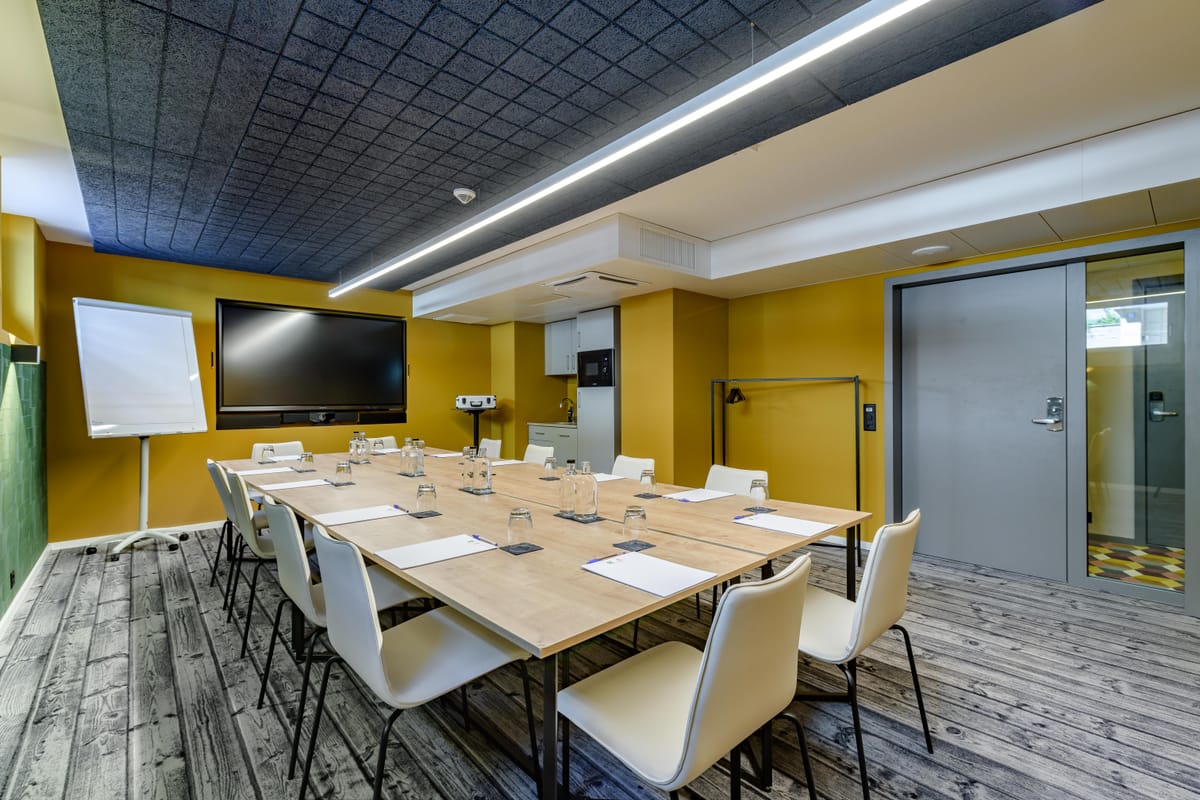 ibis Styles Zurich City Center — 4