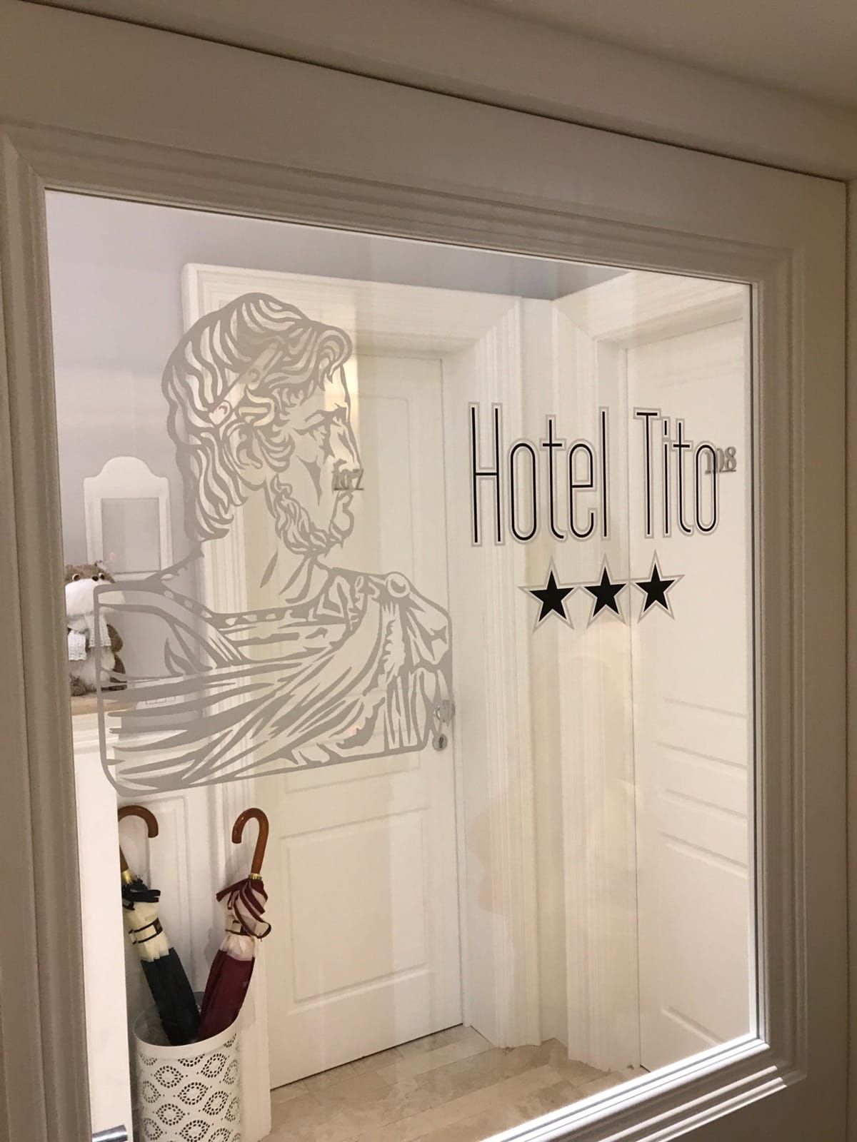 Hotel Tito — 4